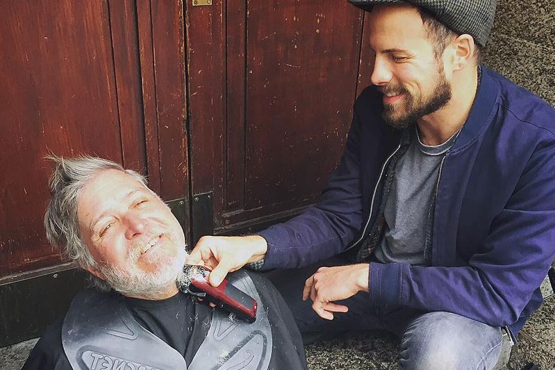 This Kind Hairdresser Transforms Thousands Of Homeless