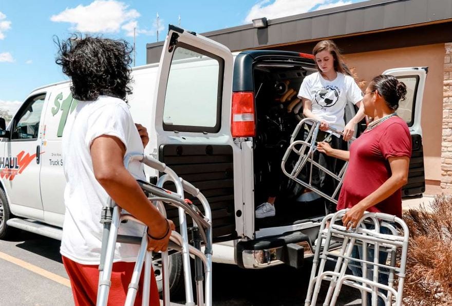 College student starts global nonprofit that collects crutches and