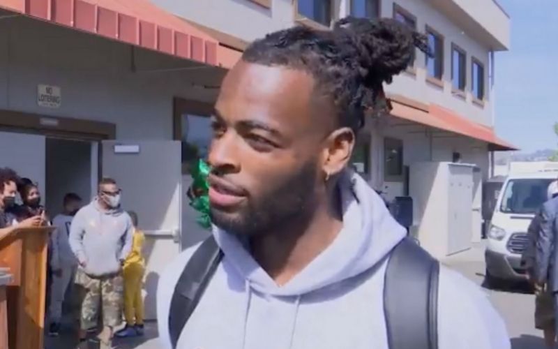 NFL 1st round draft pick, Najee Harris, holds draft party at homeless shelter where he used to live