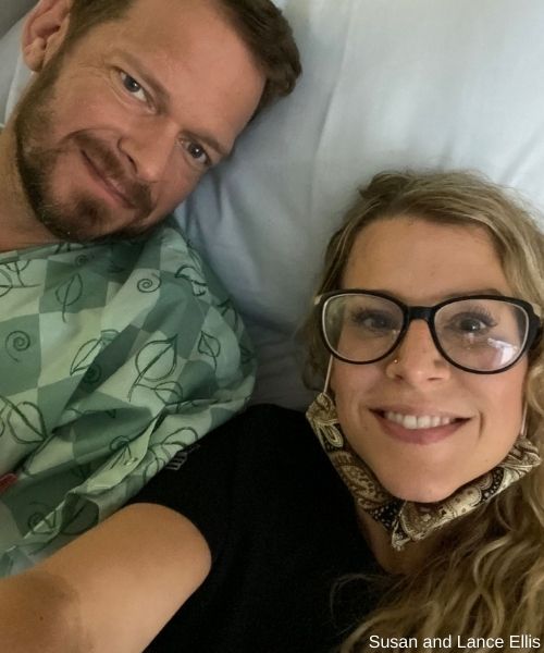 Susan and Lance Ellis after undergoing life-saving kidney transplants.