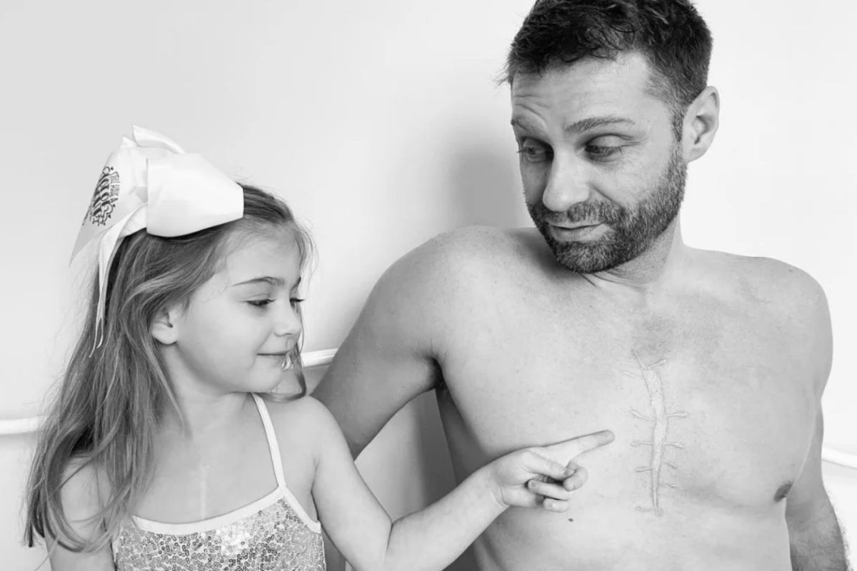 Dad gets tattoo of daughter's open-heart surgery scar to help her feel more comfortable