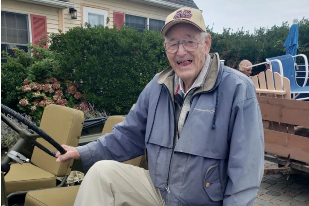 New Jersey community raises $157K for 94-year-old WWII veteran who’s home burned down